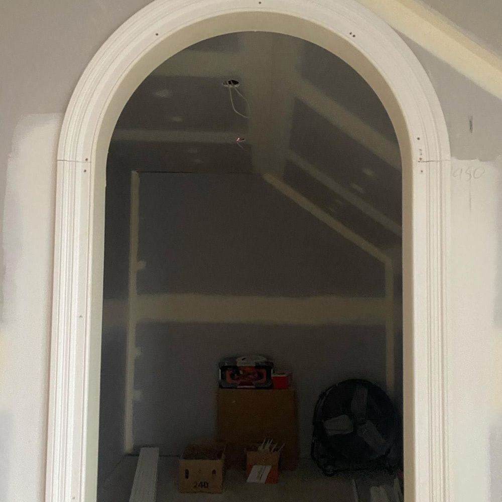 Fibrous Work Ceiling with Arch Style corner — Manufacturing Cornices in Logan Village, QLD