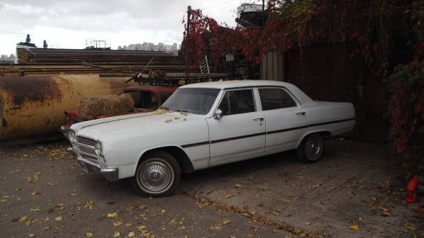 A junk car ready to be purchased by junk car buyers 