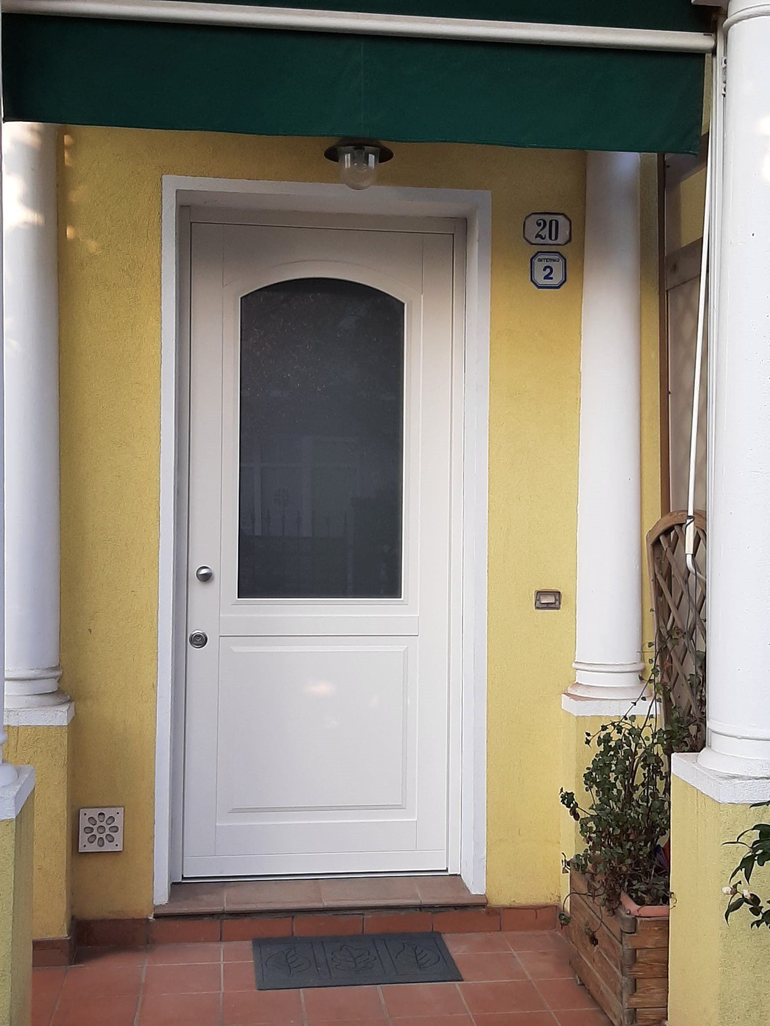 porta ingresso