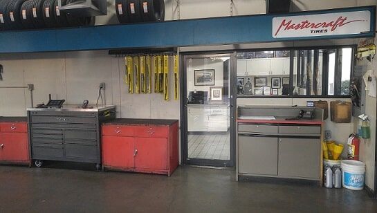 Shop Photo 4 | Carmel Automotive