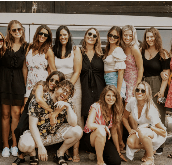 Group Prince Edward County Wine Tour