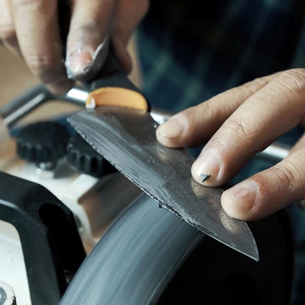 Mobile Knife Sharpening