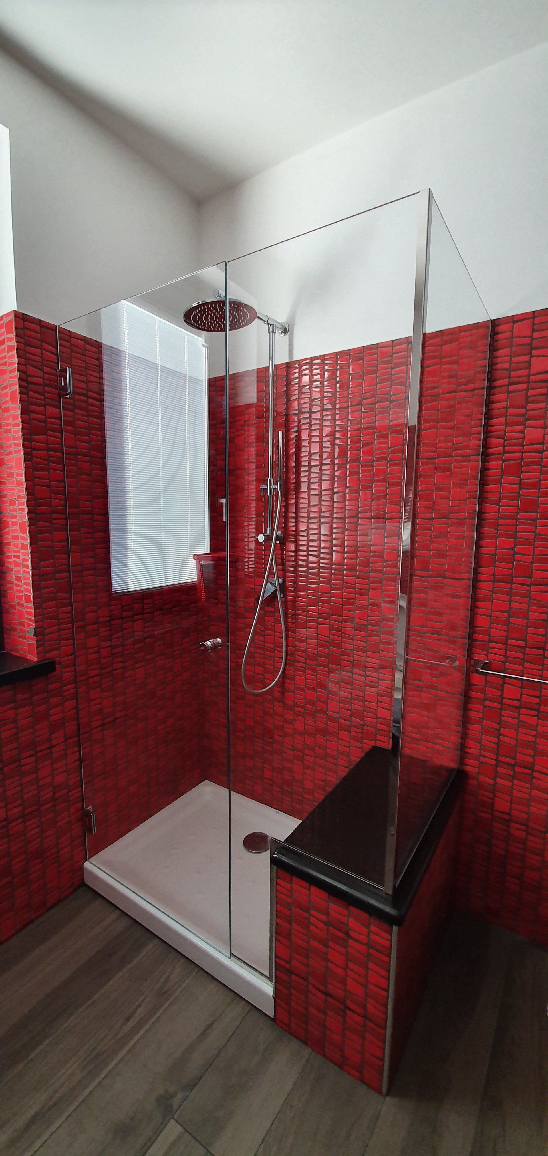 shower box