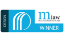 Badge de gagnant du design MiiA bleu et blanc.