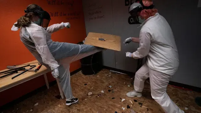 Smash Rooms