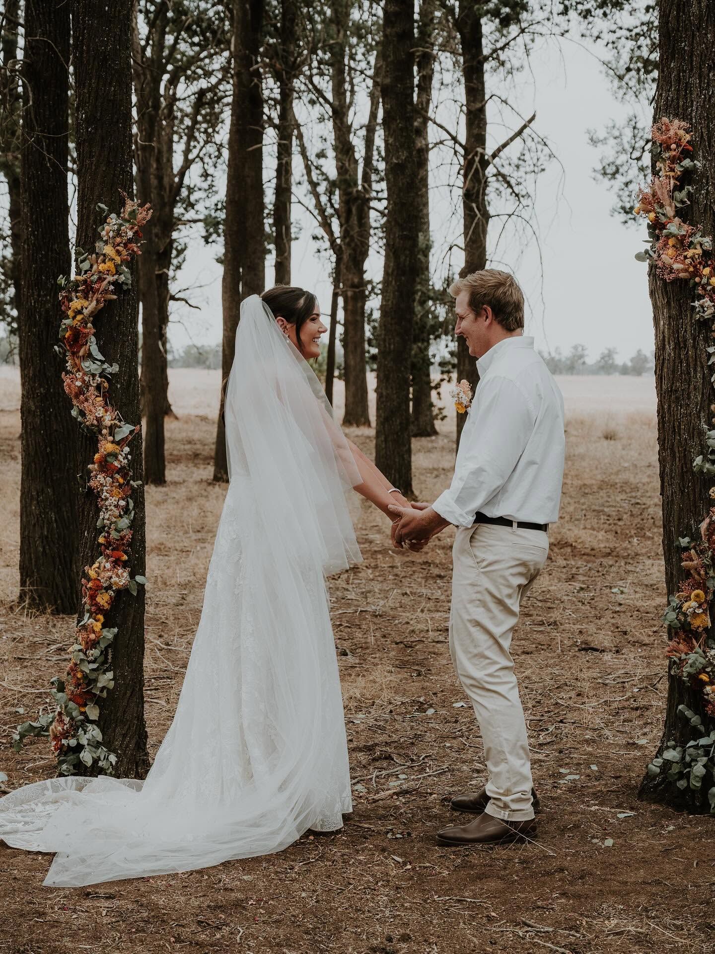 couple getting married in the forest on the family farm in Collendina NSW with Celebrant Cheryl Warry