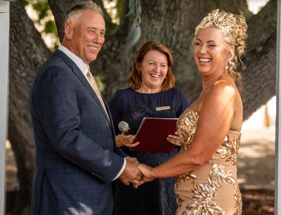 Cheryl Warry Marriage Celebrant Can't go wrong if you choose Cheryl warry Celebrant Wangaratta and King Valley