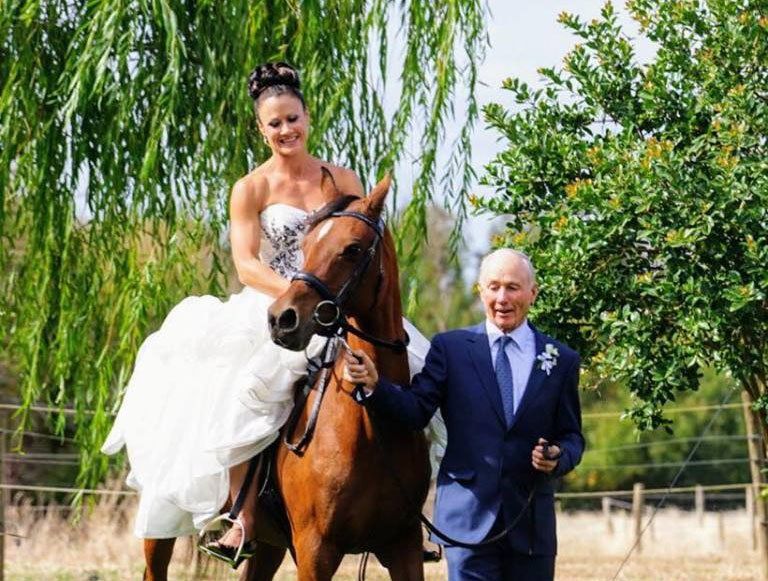 Five Suggestions For Brides Arrival with Cheryl Warry celebrant Wangaratta