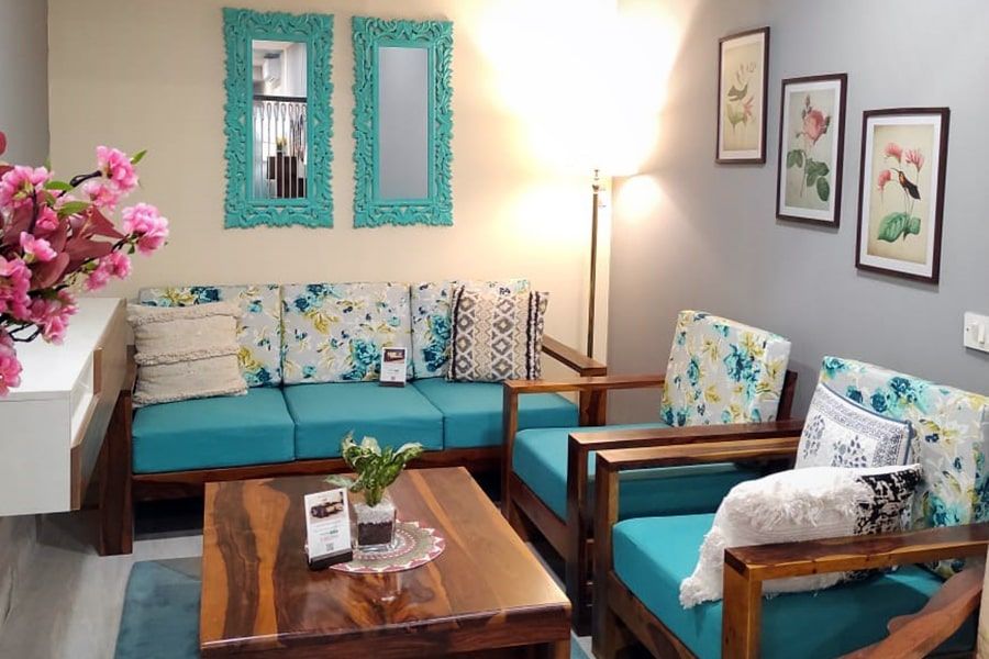 furniture store in kirti nagar