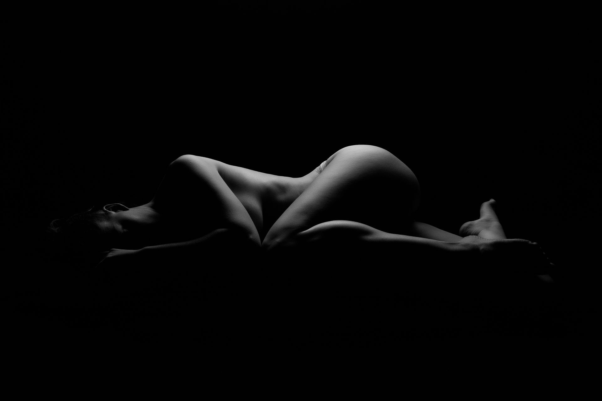 body sculpting black and white image