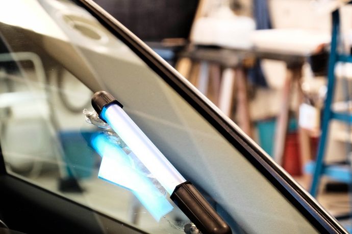riparazione parabrezza auto
