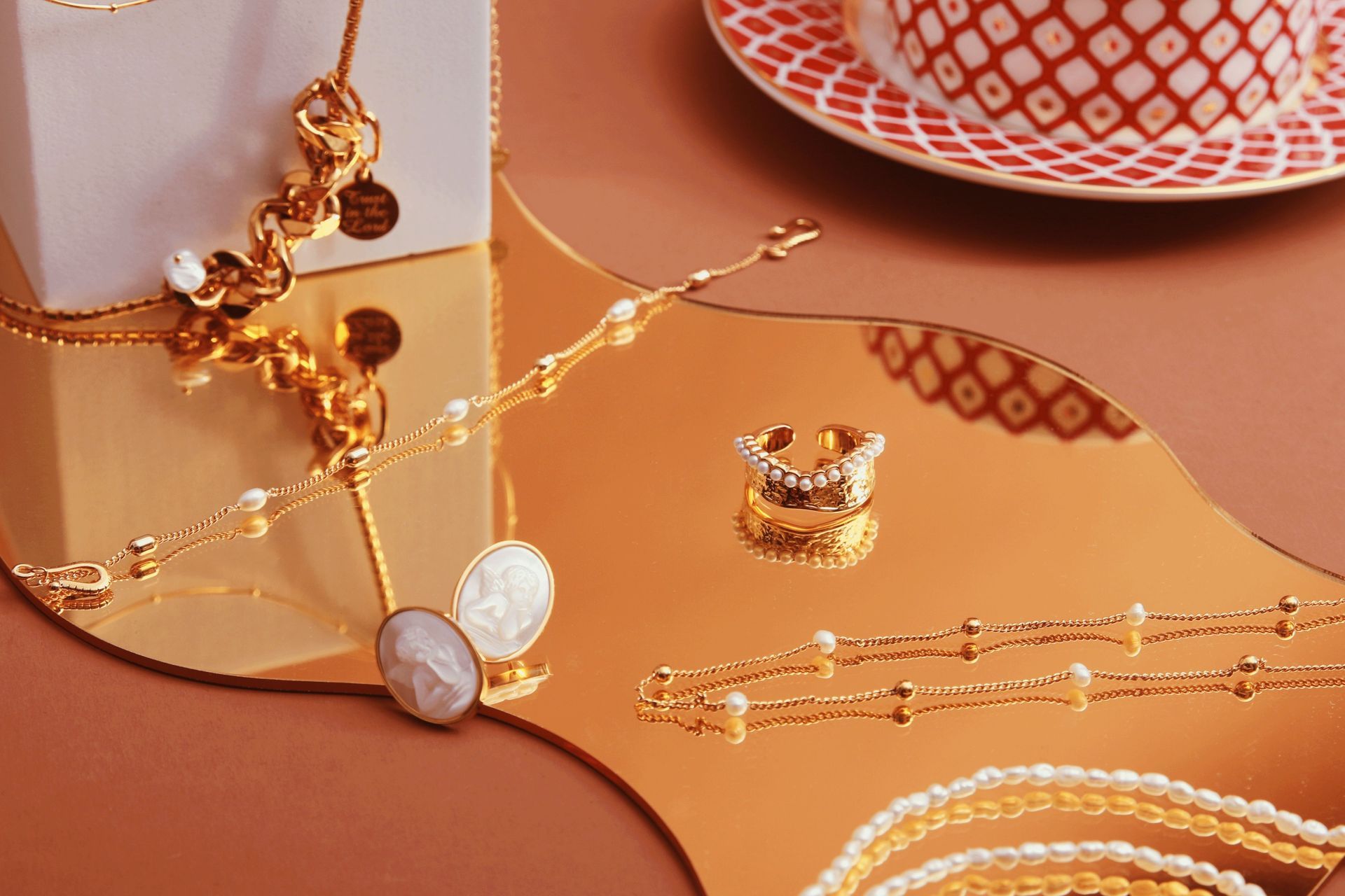 Valuable Rings and Necklaces