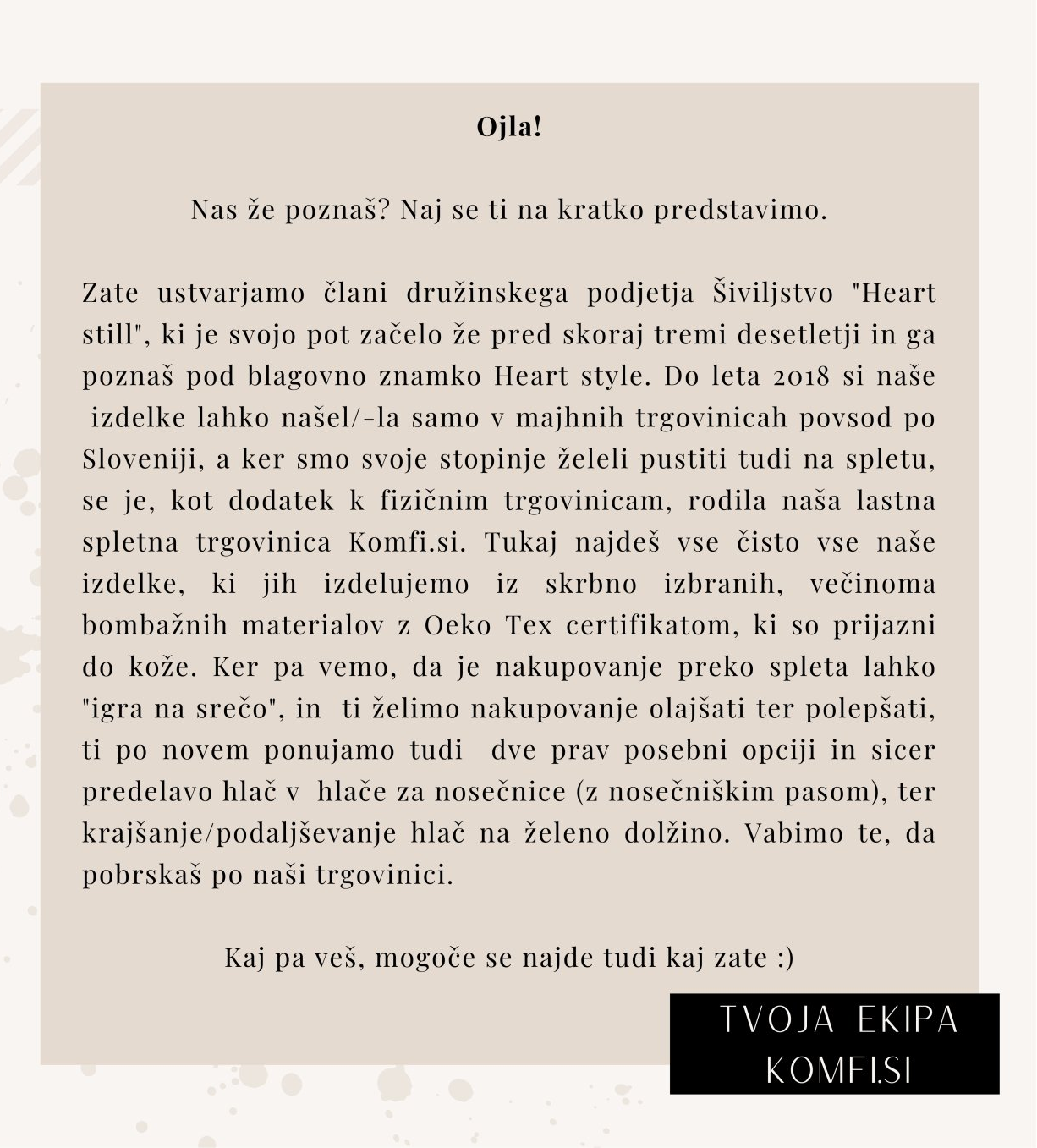Bež plakat s slovenskim besedilom in črno nalepko »TVOJA EKIPA KOMFI« v spodnjem desnem kotu.