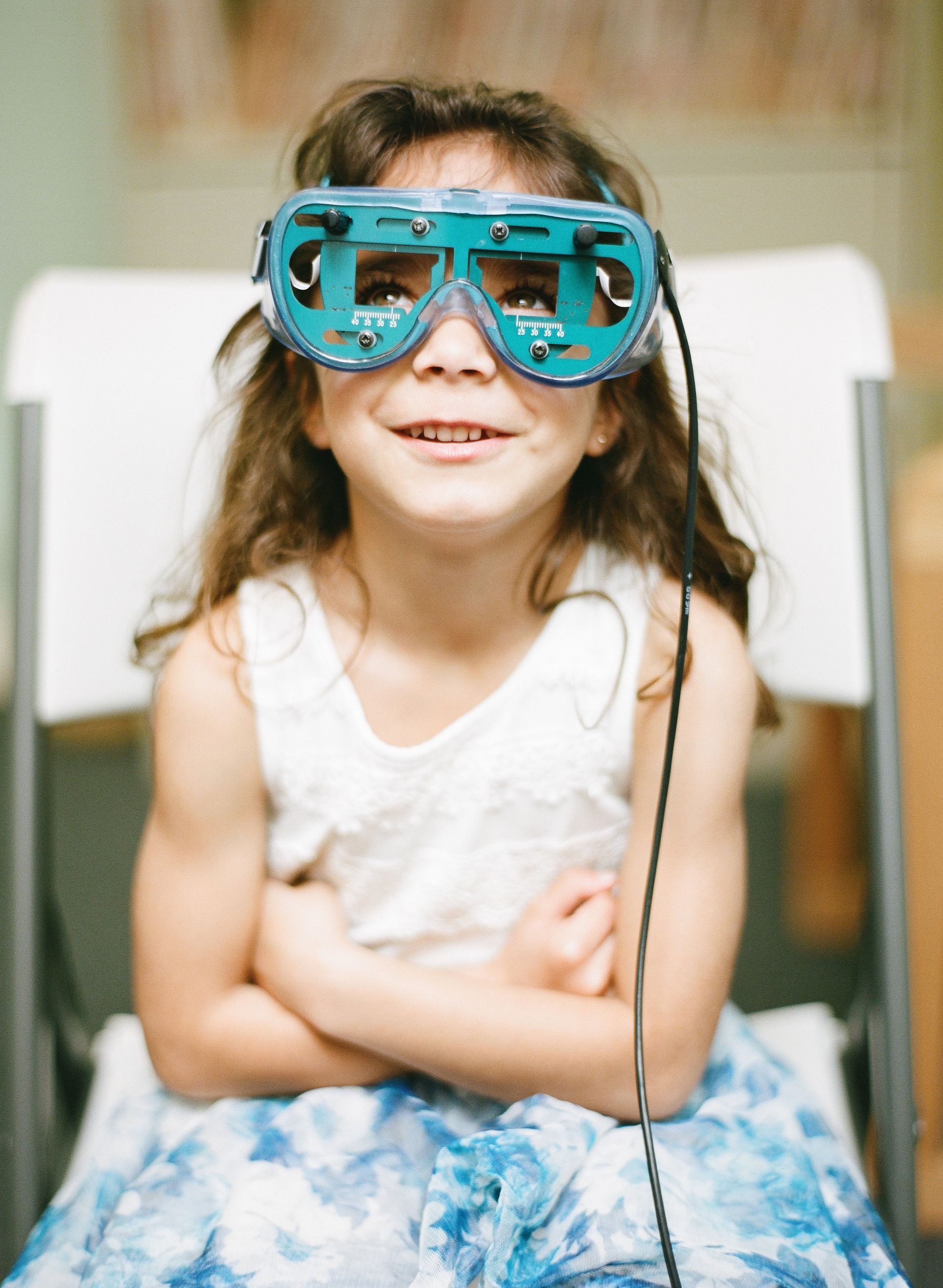 boy recieinv eye test
