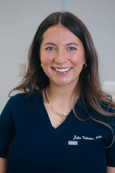 Julia J Valente