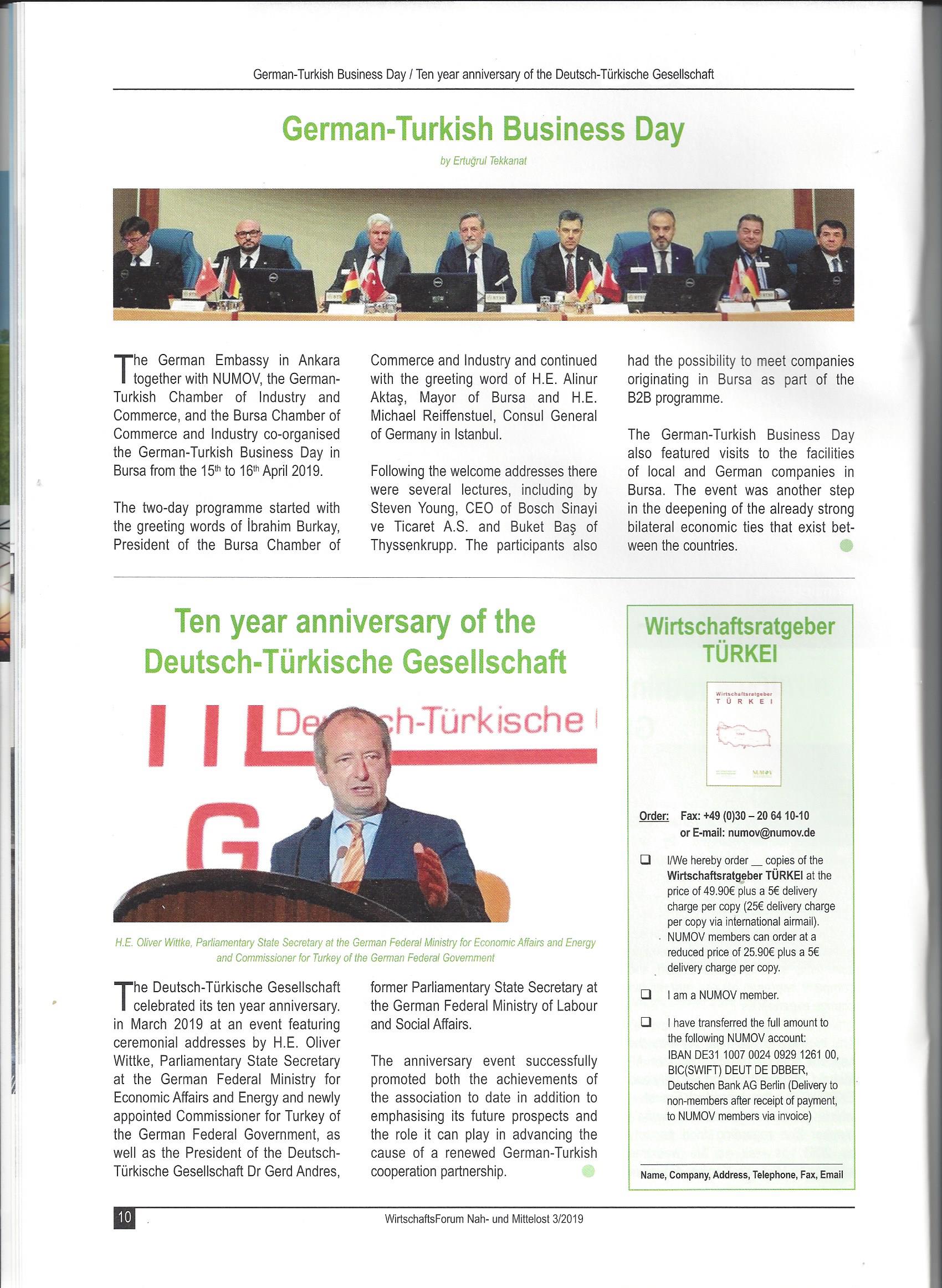 German-Turkish Business Day article. Top: group of men at table. Bottom: man in suit, Deutsch-Türkische Gesellschaft logo.