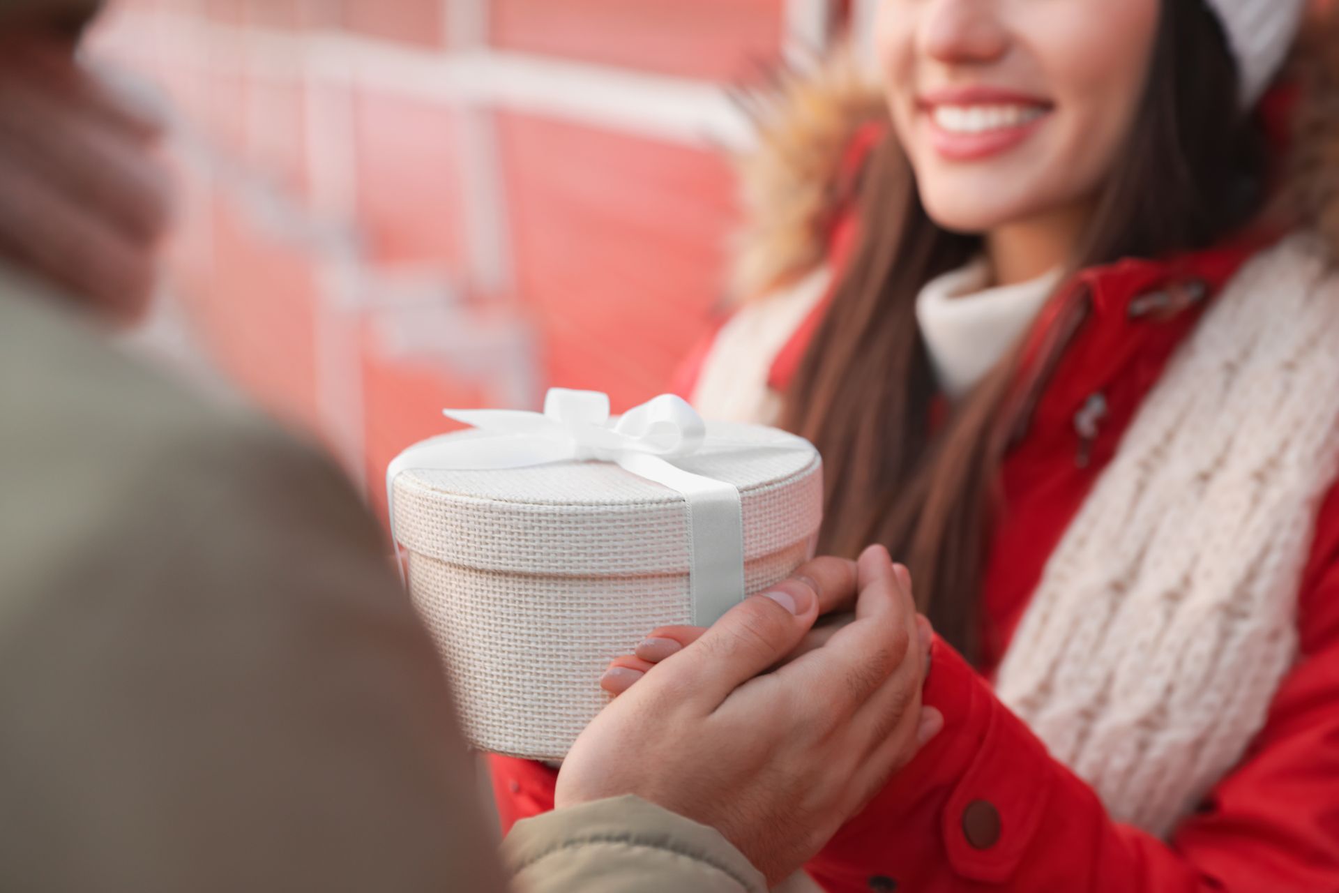 Giving a hypoallergenic gift is a considerate way to prevent Valentine’s Day allergens from affecting your celebration.