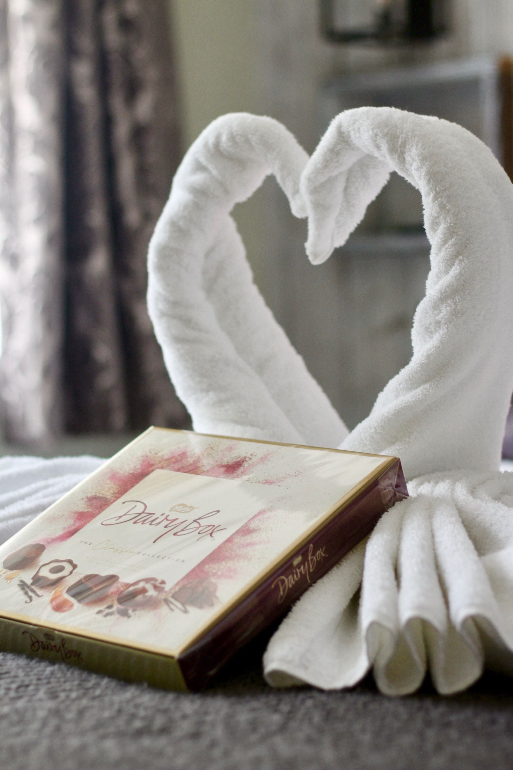 All you need is love hamper set