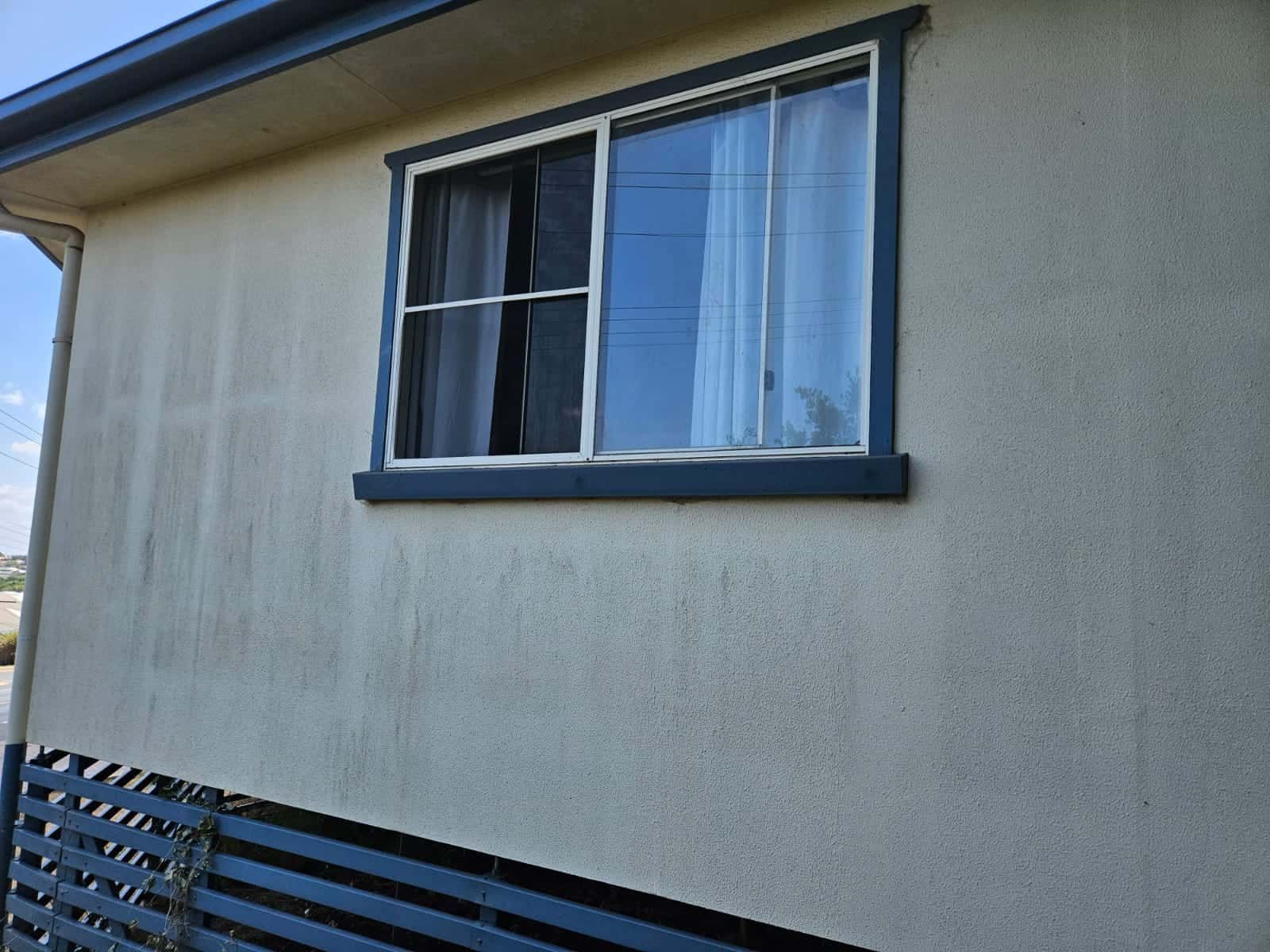 A house with a window on the side of it. — O & D House Wash & Cleaning Services in Glenvale, QLD