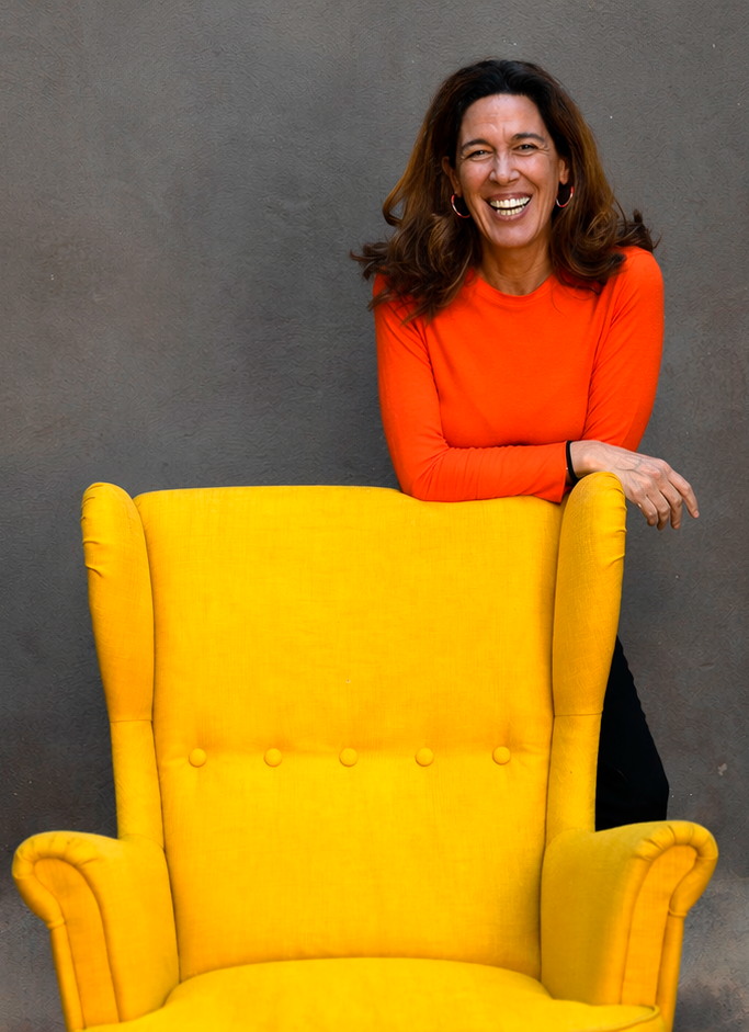 Nuria es la responsable de los proyectos web. Dinámica y creativa crea sitios sólidos, eficaces y que perduran en el tiempo.