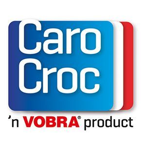 Logo voor Caro Croc met een blauw, wit en rood vierkant ontwerp, en daaronder de producttekst 'n VOBRA'.