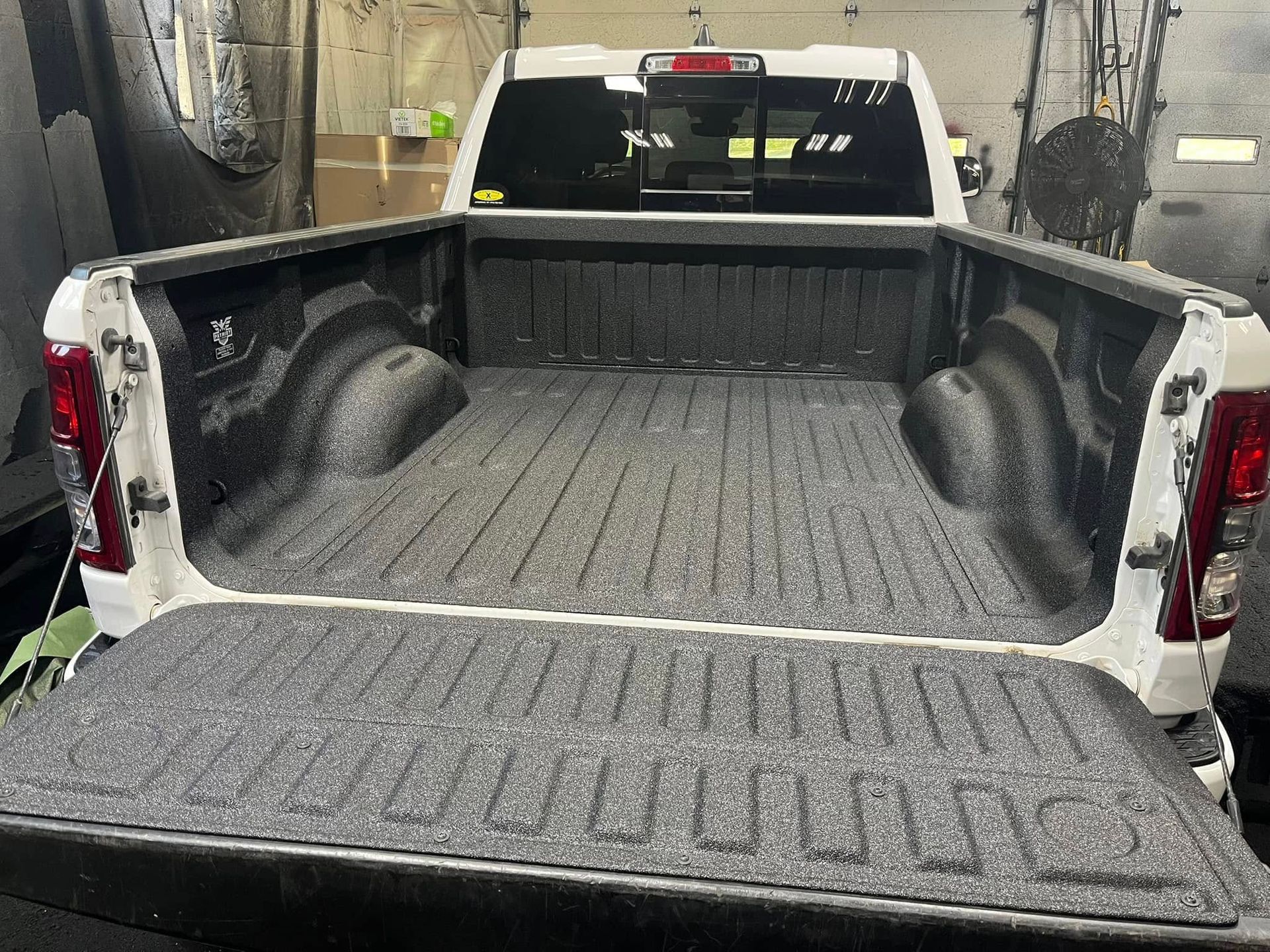 bed liner 1
