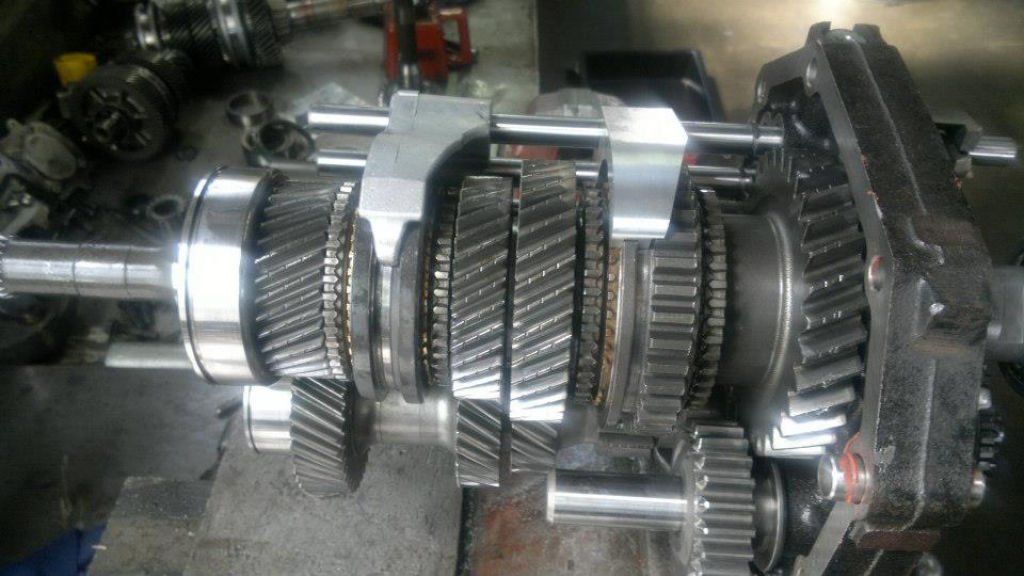 auto transmission repair Bundall