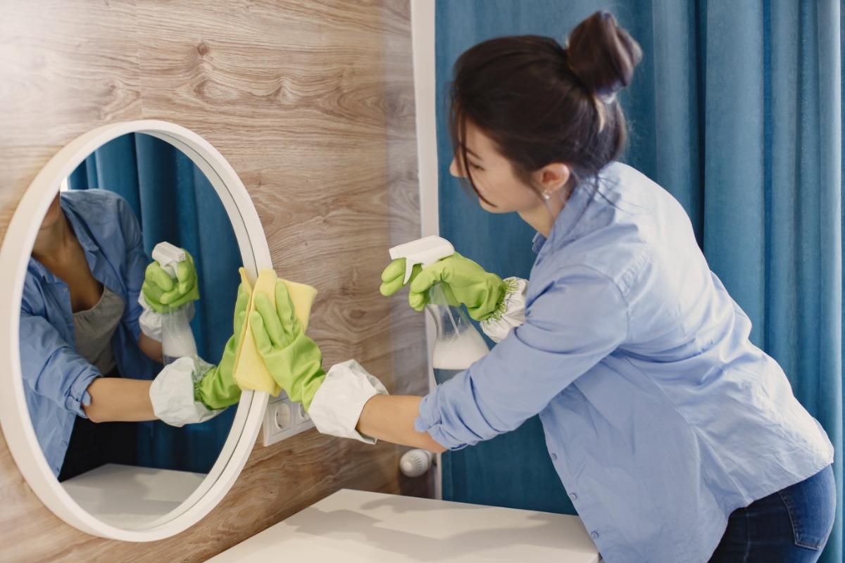 How Deep Cleaning Prevents Workplace Illnesses