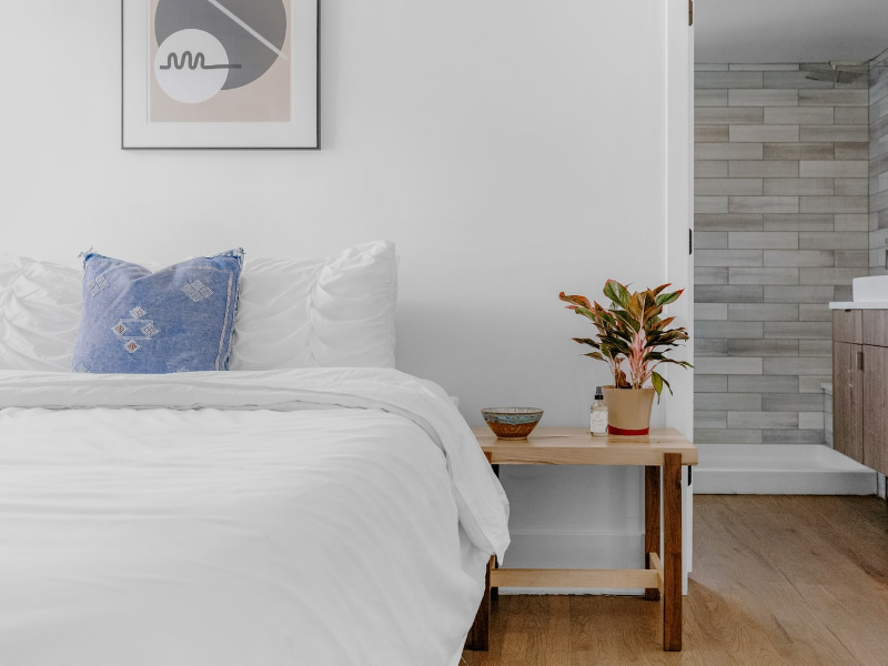 Professional Airbnb cleaning in Australia with a clean, modern bedroom