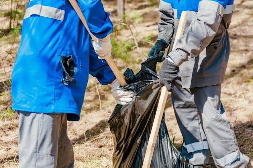 Professional vs. DIY Post Construction Clean Up: What’s Right for You?