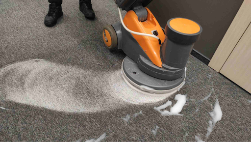 Best Methods for Cleaning Commercial Carpet: A Complete Guide