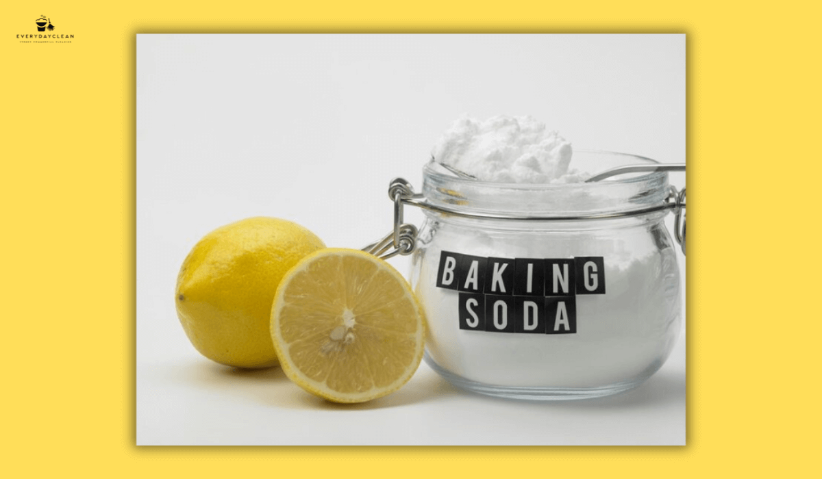 vinegar and baking soda cleaning glass
