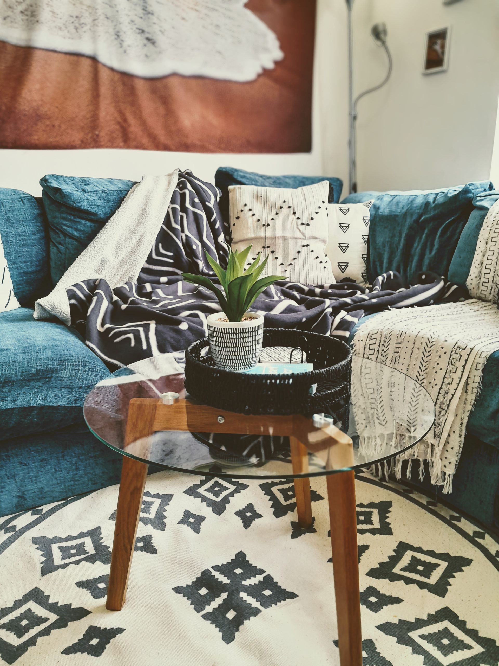 Neutral living room styling with layered cushions for home staging in South Croydon
