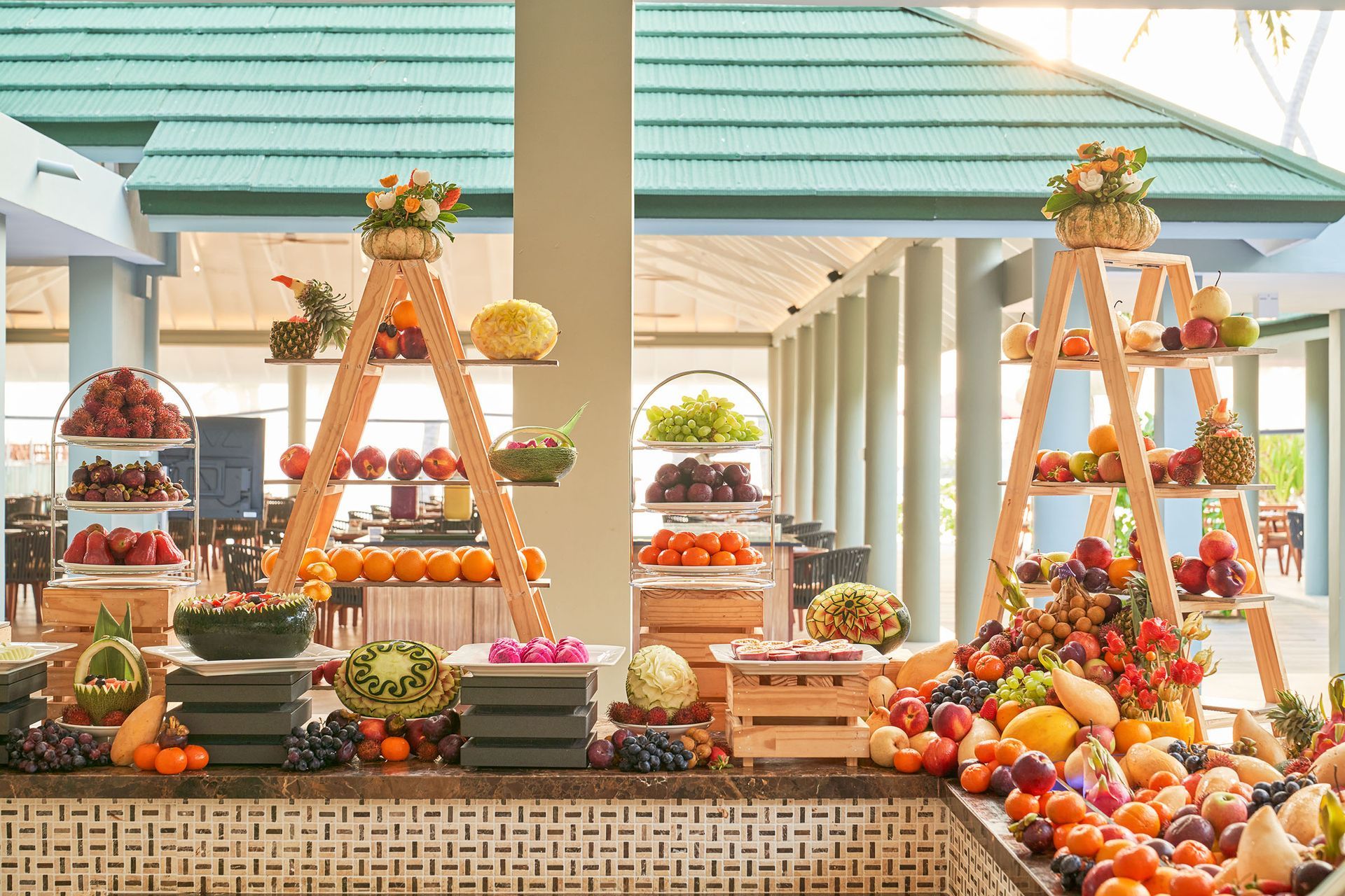 Siyam World Maldives - Best for Variety, Families and Livelier Dining