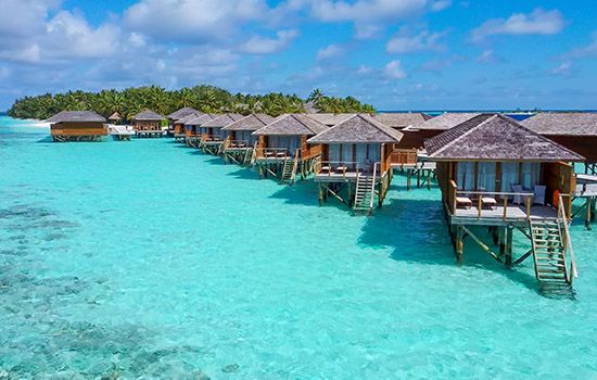 Vilamendhoo Island Resort & Spa