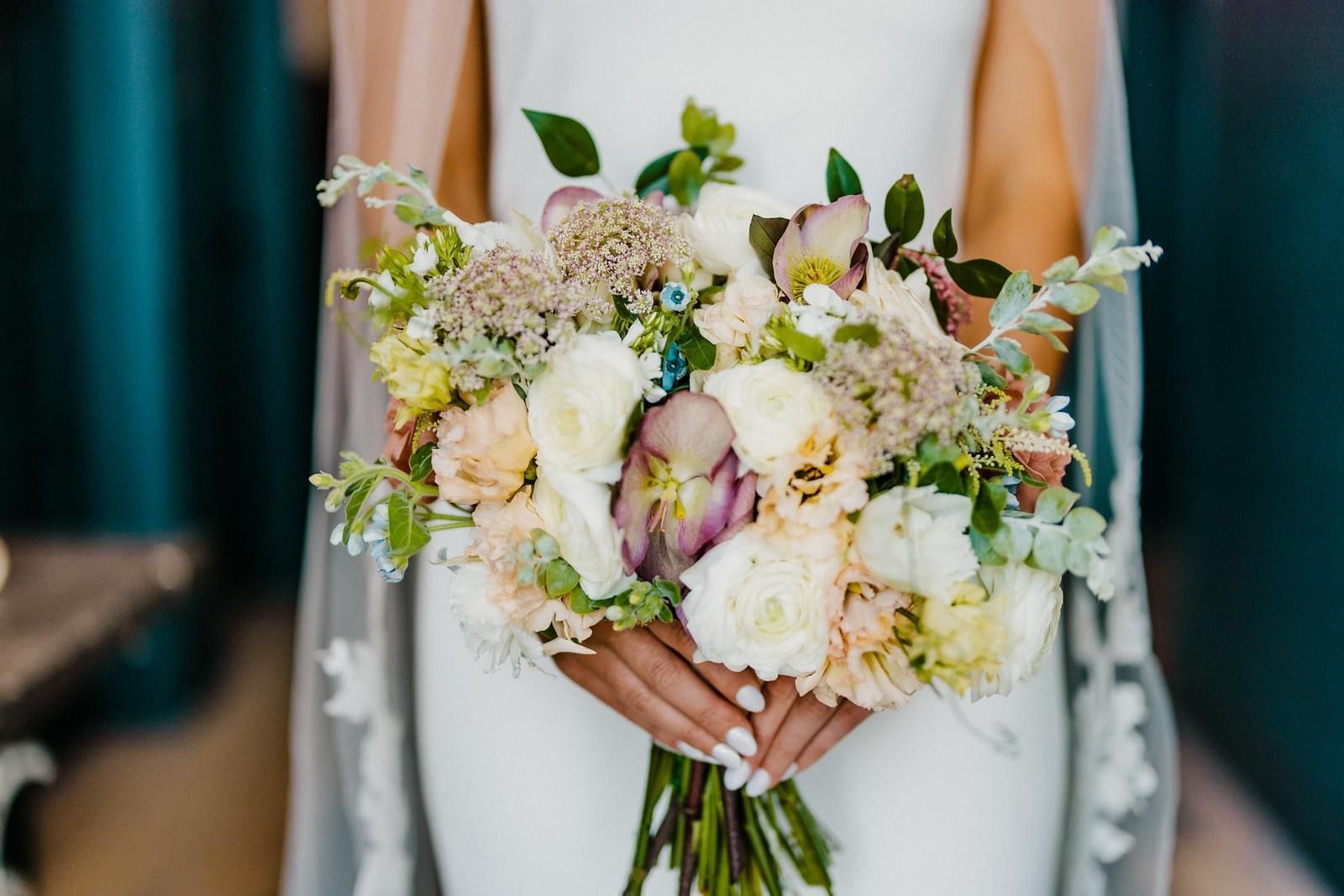 custom wedding bouquet