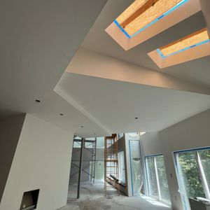 A large room with Level 5 smooth finish