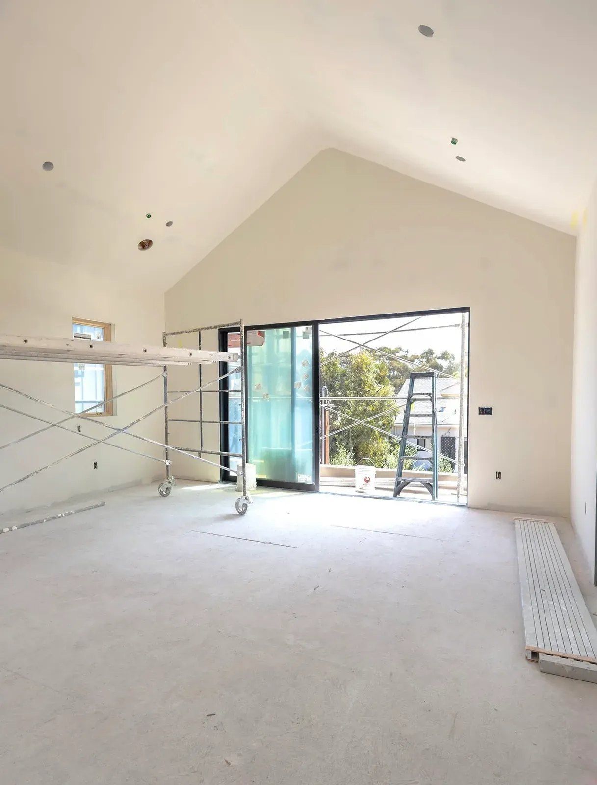 Vaulted ceiling after drywall, Project Odell Bentonville custom home