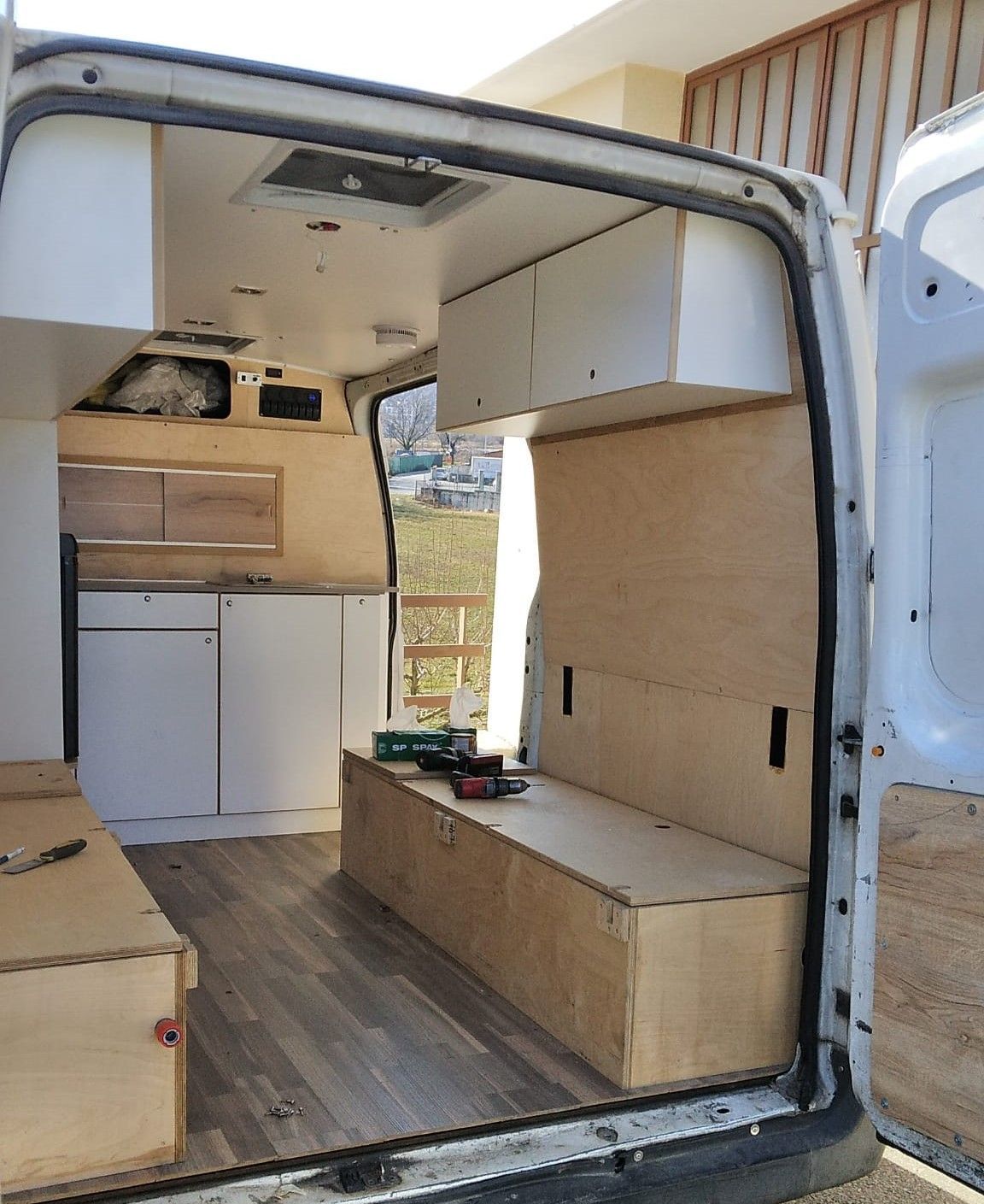 Interno van camper
