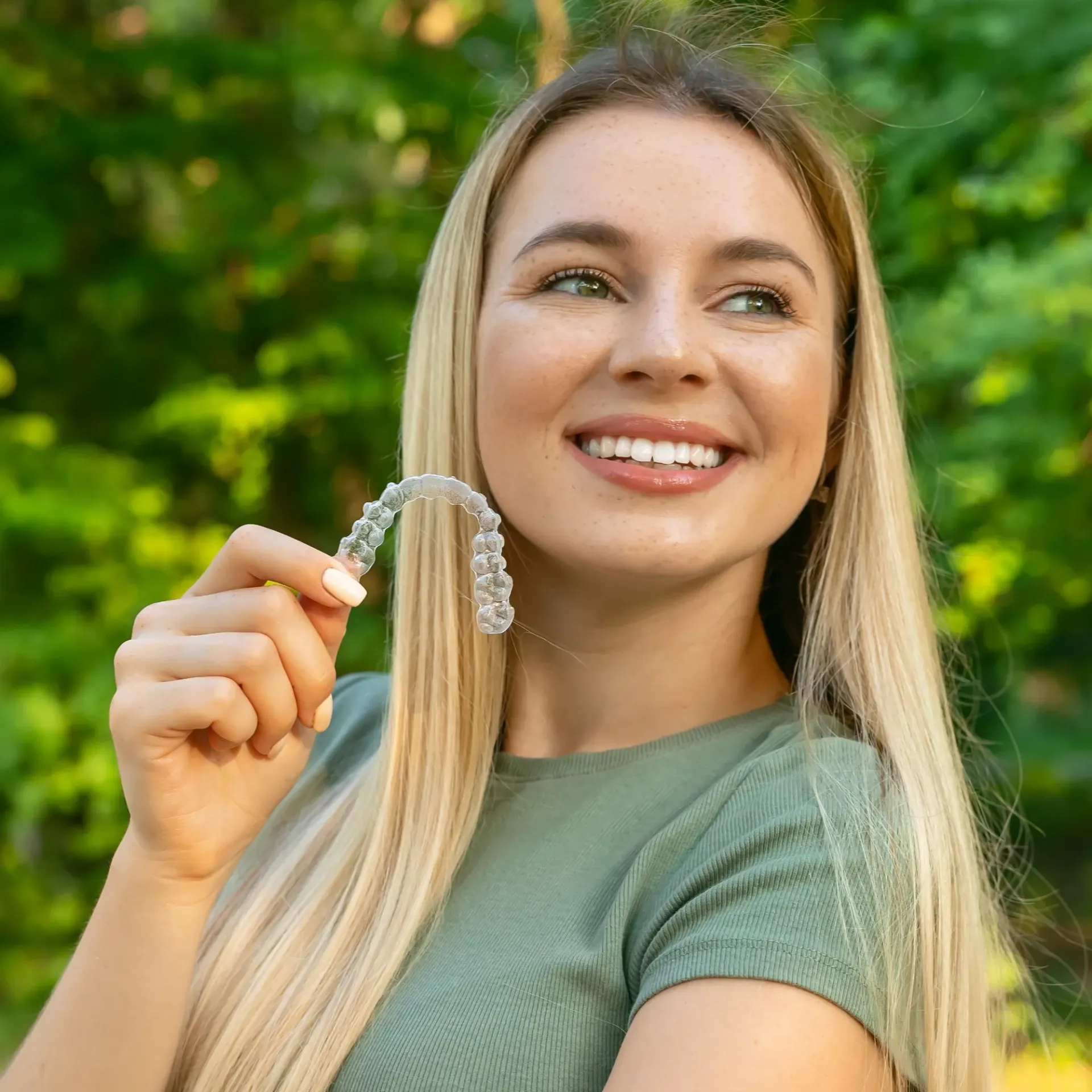 Clearing the Way: Your Guide to Life with Clear Aligners at Island Ortho