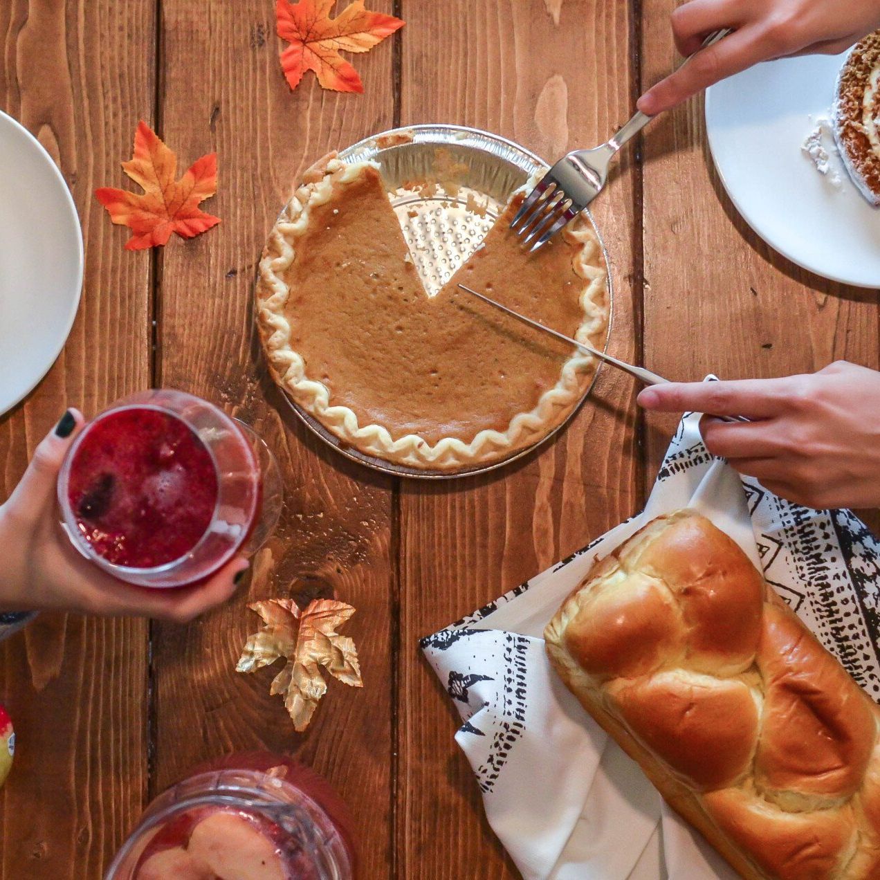 A Guide to Holiday Eating with Island Ortho
