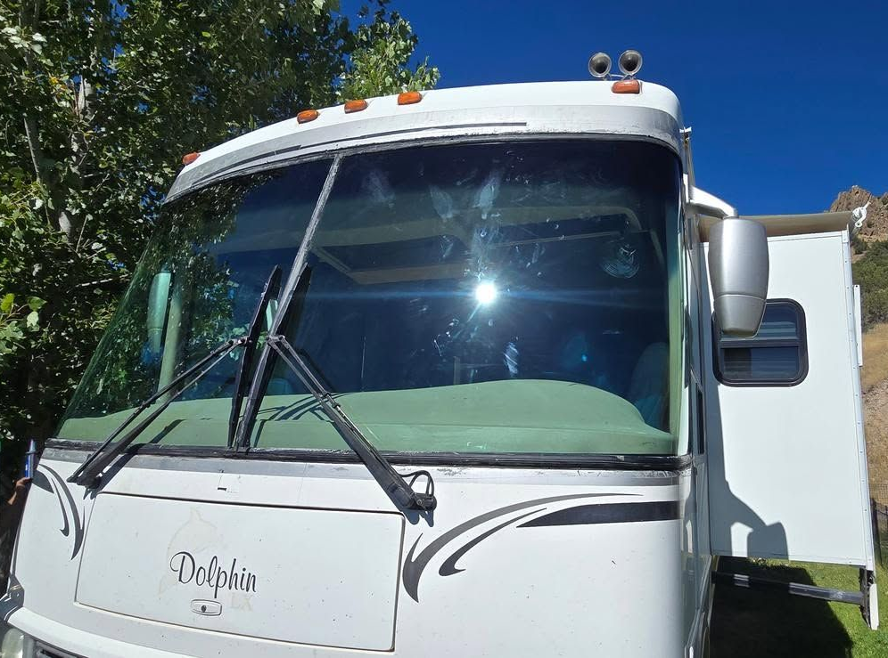 Motorhome glass replacement in Pocatello, ID
