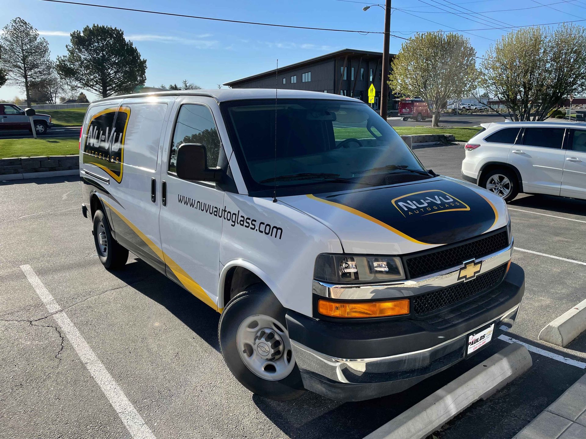 Mobile windshield repair services in Idaho Falls, ID Mobile windshield repair services in Idaho Falls, ID