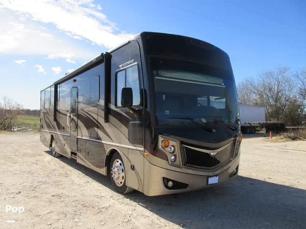 RV windshield replacement near Twin Falls, ID