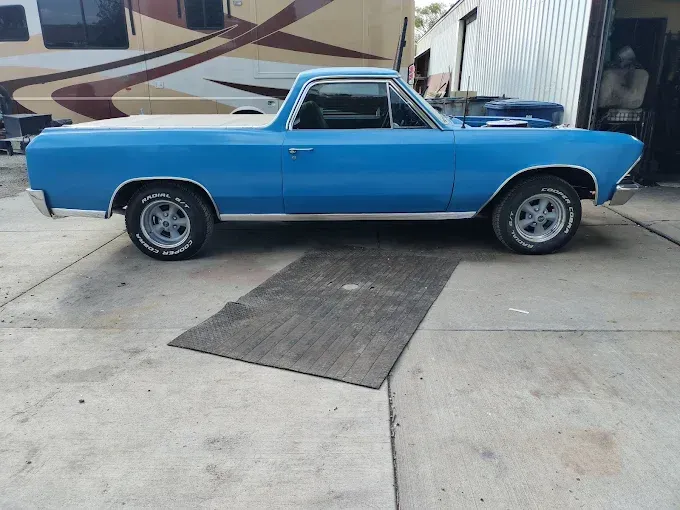 Auto glass replacement near Burley, ID