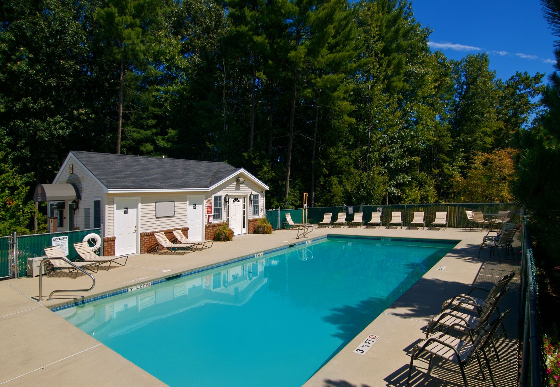 Swimming pool at Penacook Place Apartments.