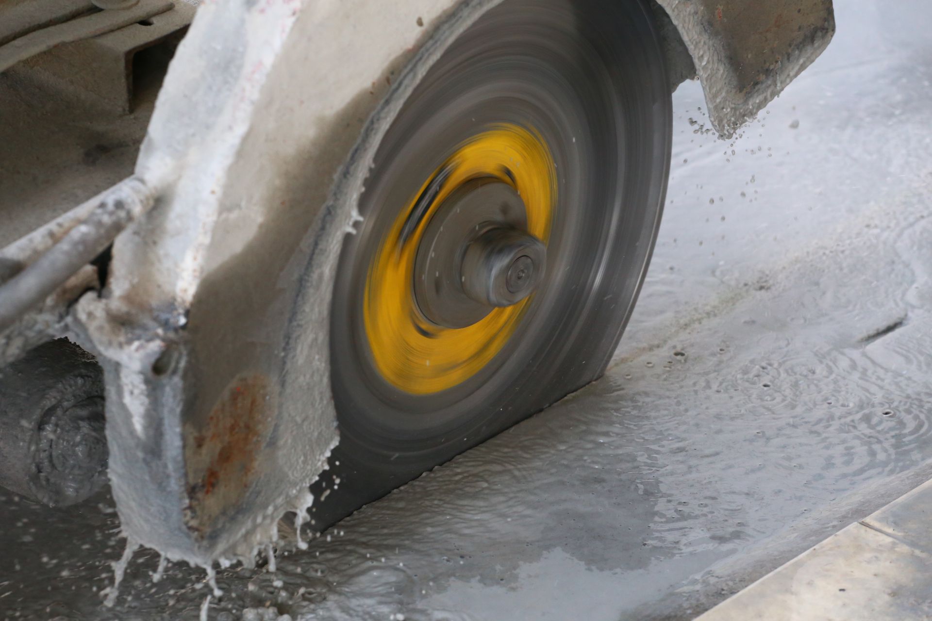 Control joints in concrete cutting.