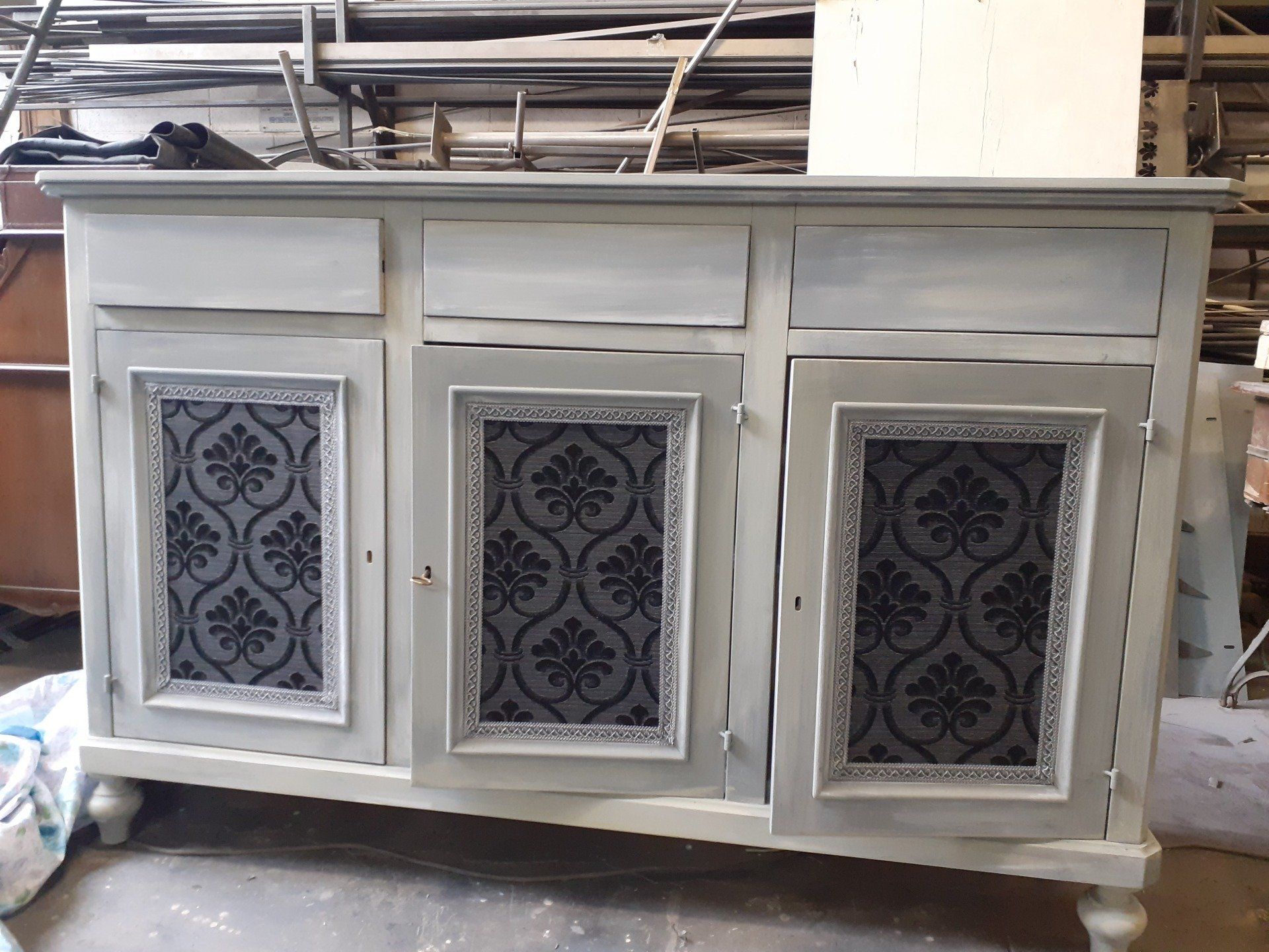 Restauro credenza 2
