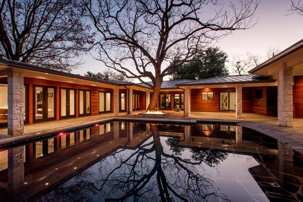 large luxury pool in dallas texas