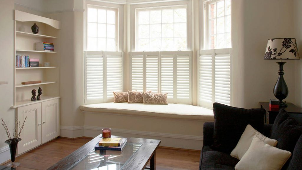 Berkshire cafe style plantation shutters